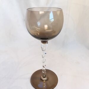 Smoky Gray Twisted Stem Wine Glass